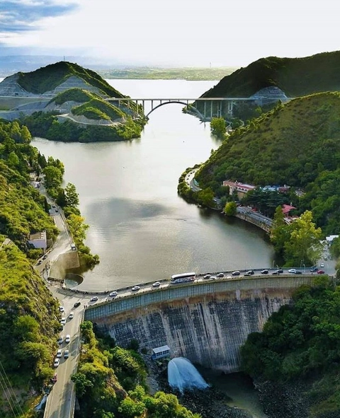Dique San Roque y embudo